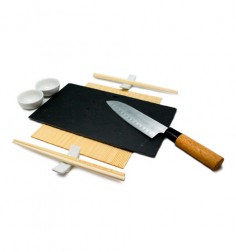 Set sushi con cuchillo...