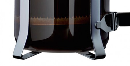 Cafetera de embolo 3 tazas ideal para café o té.