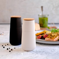 Molinillo cerámico Space negro Adhoc  Casa Rex 2