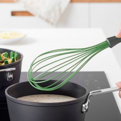 Batidor Manual de Varillas Lékué Non Scratch  Mezcla sin dañar tus utensilios 2